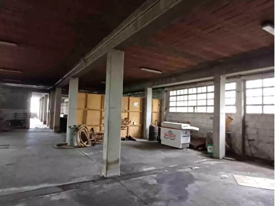 capannone in vendita a San Giovanni al Natisone in zona Bolzano