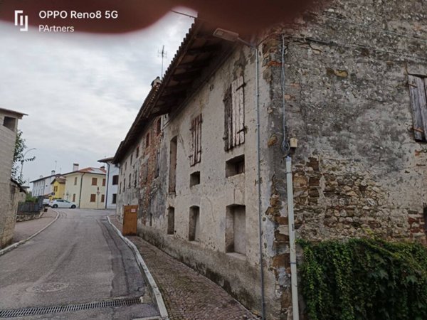 casa indipendente in vendita a San Giovanni al Natisone in zona Bolzano