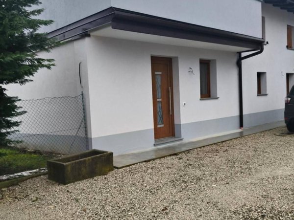 casa indipendente in vendita a San Giovanni al Natisone in zona Medeuzza