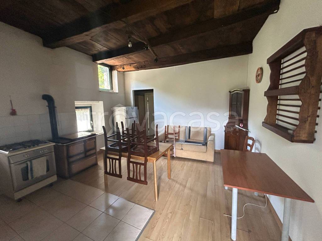 casa indipendente in vendita a San Leonardo