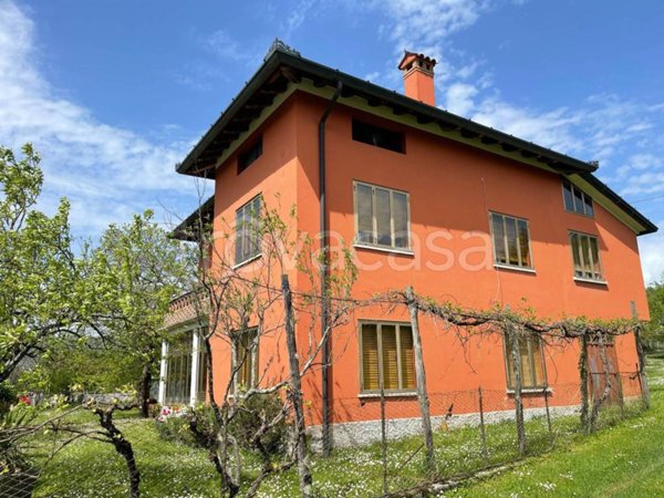 casa indipendente in vendita a San Leonardo