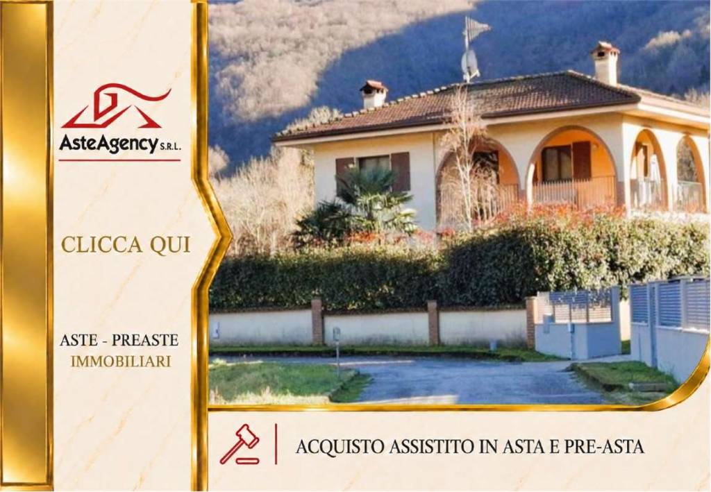 casa indipendente in vendita a San Leonardo