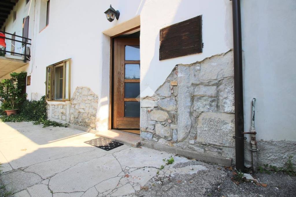 casa indipendente in vendita a San Pietro al Natisone in zona Tiglio