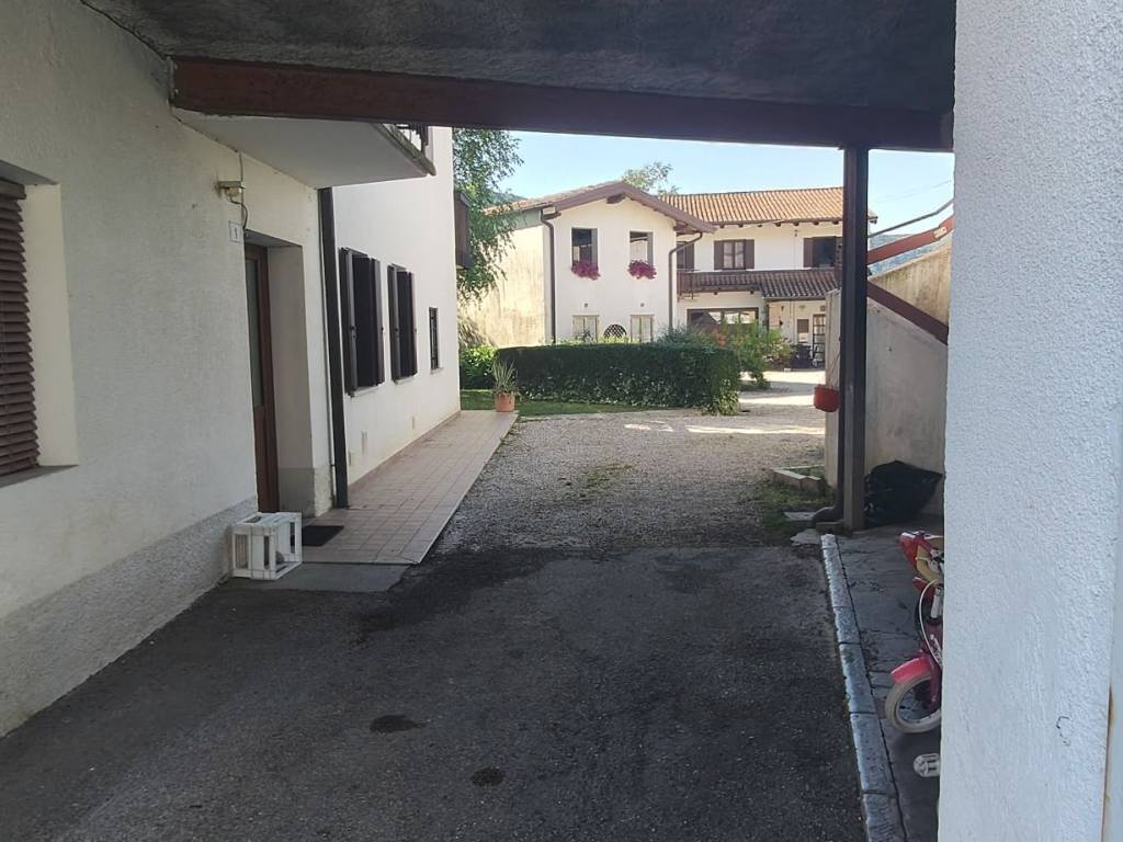 appartamento in vendita a San Pietro al Natisone in zona Clenia