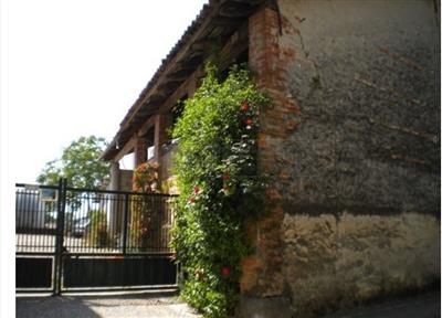casa indipendente in vendita a Santa Maria la Longa in zona Ronchiettis