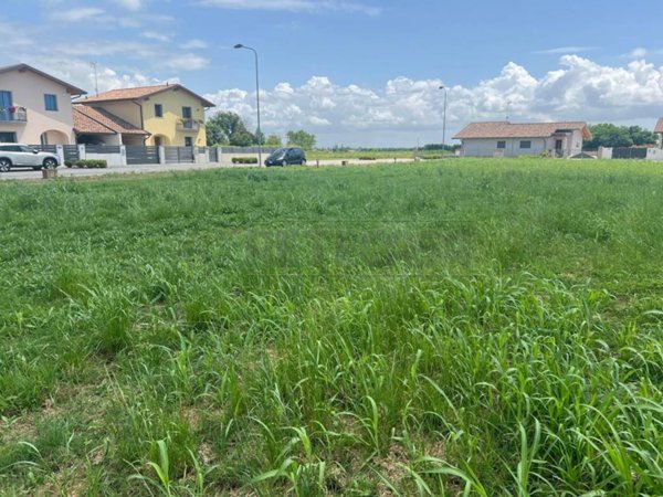 villa in vendita a Santa Maria la Longa