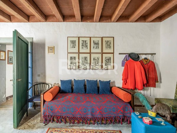 casale in vendita a Santa Maria la Longa