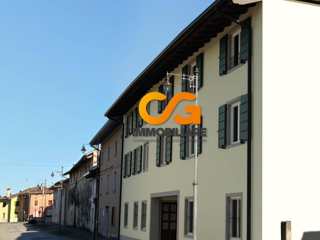 appartamento in vendita a Santa Maria la Longa
