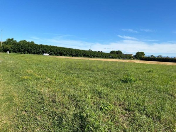 attico in vendita a Santa Maria la Longa in zona Mereto di Capitolo