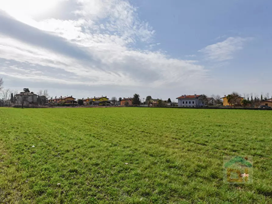villa in vendita a Santa Maria la Longa in zona Tissano