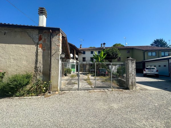 casa indipendente in vendita a San Vito al Torre