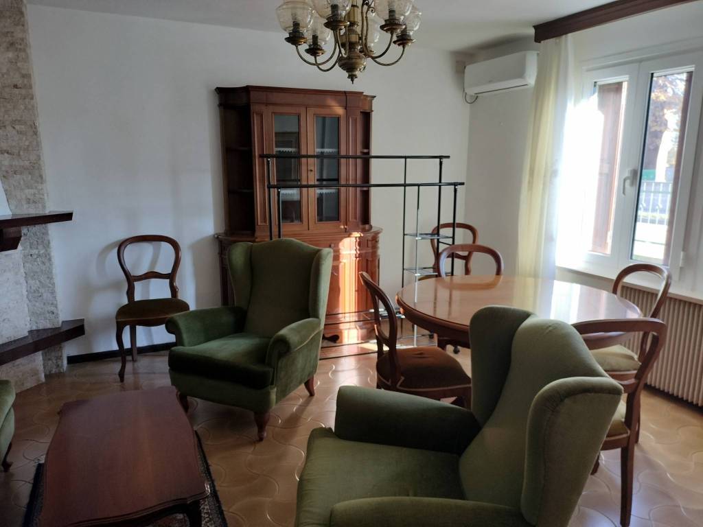 casa indipendente in vendita a San Vito al Torre in zona Nogaredo alla Torre