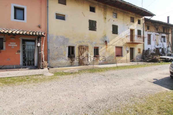 quadrivano in vendita a San Vito di Fagagna
