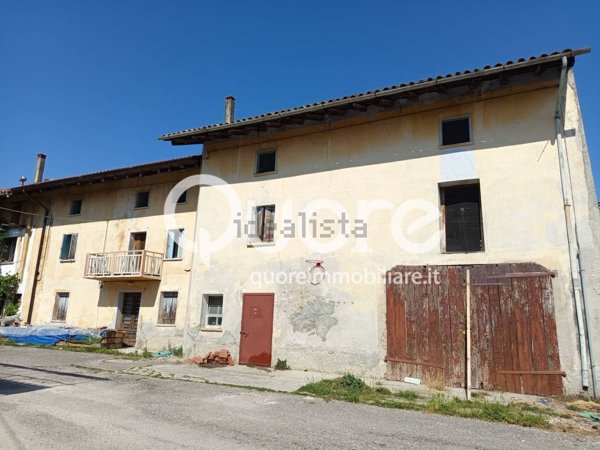 casa indipendente in vendita a San Vito di Fagagna