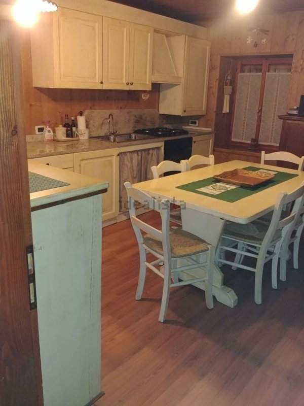 appartamento in vendita a Sauris in zona Sàuris di Sopra