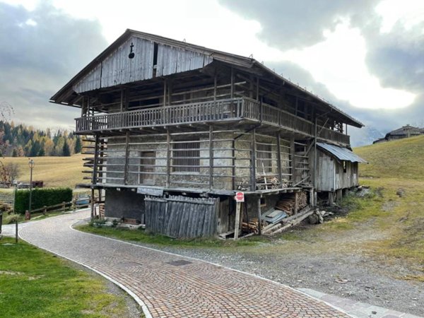 intera palazzina in vendita a Sauris in zona Sàuris di Sopra