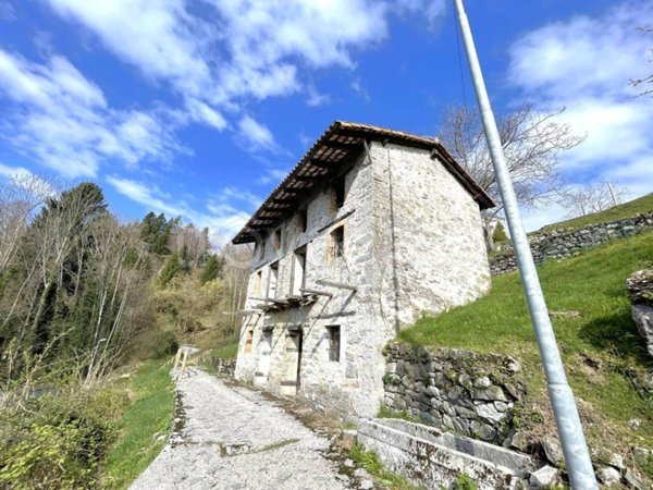 appartamento in vendita a Savogna in zona Stermizza