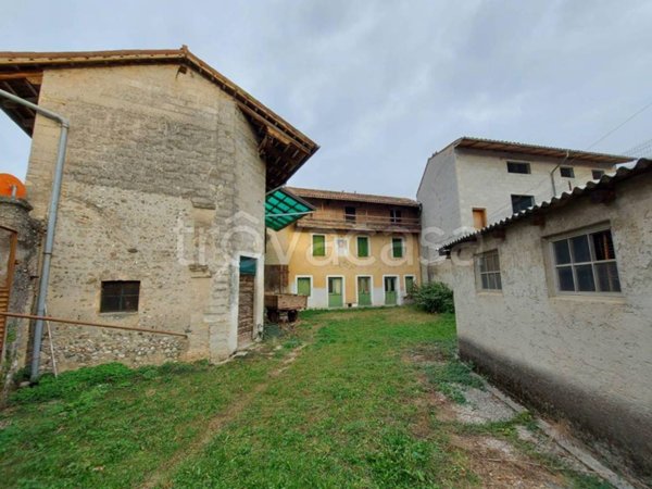casa indipendente in vendita a Sedegliano