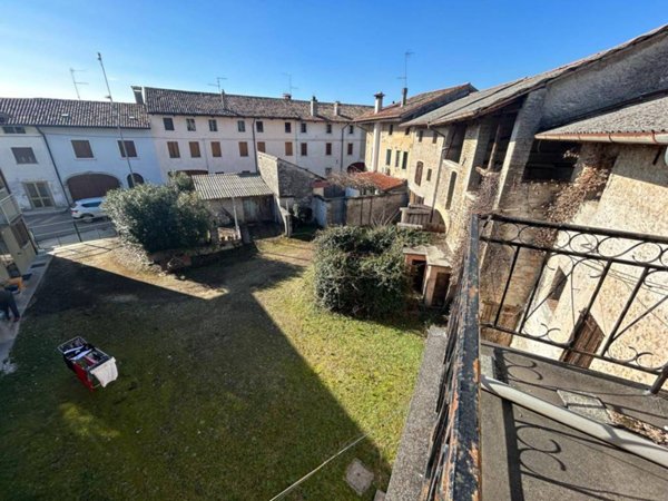 casa indipendente in vendita a Sedegliano in zona Gradisca