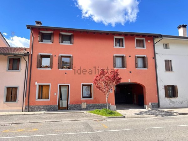 appartamento in vendita a Sedegliano in zona Gradisca