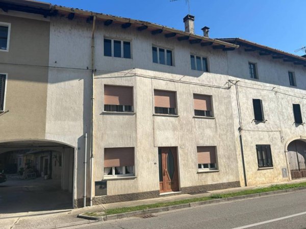 casa indipendente in vendita a Sedegliano in zona Gradisca