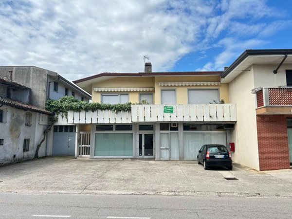 casa indipendente in vendita a Sedegliano