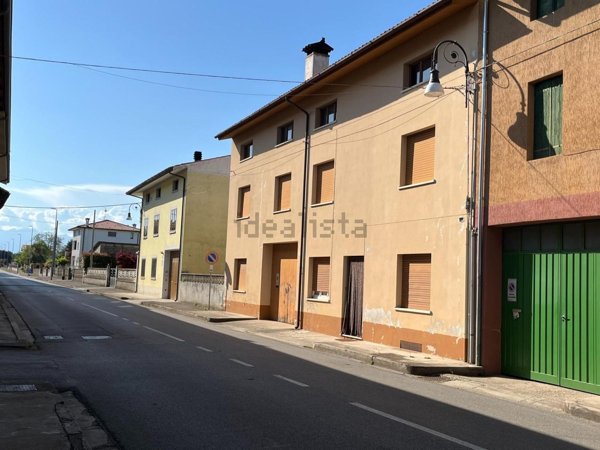 casa indipendente in vendita a Sedegliano