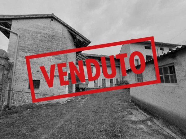 casa indipendente in vendita a Sedegliano in zona Gradisca