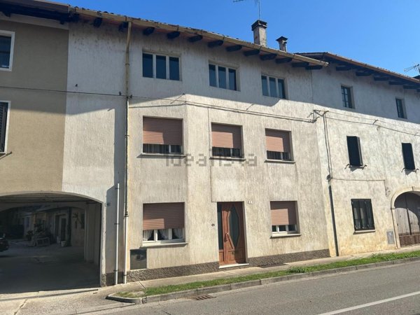 casa indipendente in vendita a Sedegliano in zona Gradisca