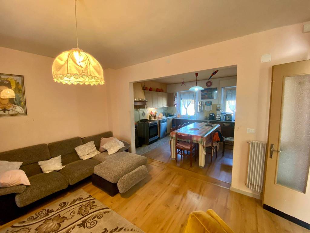 casa indipendente in vendita a Sedegliano in zona Grions