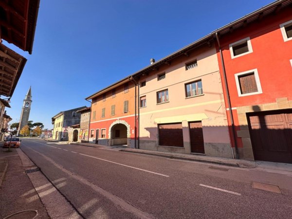 casa indipendente in vendita a Sedegliano