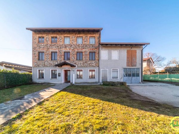 casa indipendente in vendita a Sedegliano in zona San Lorenzo