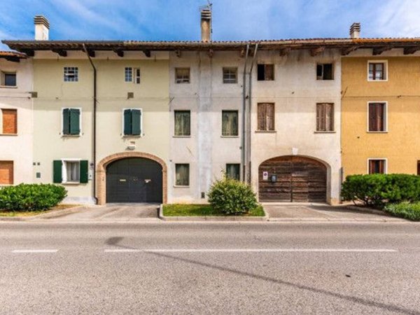 casa indipendente in vendita a Sedegliano