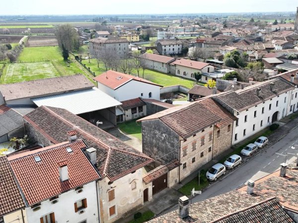 casa indipendente in vendita a Sedegliano in zona San Lorenzo