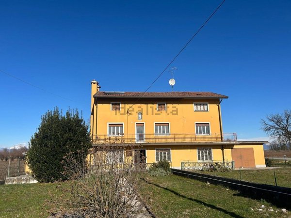 casa indipendente in vendita a Sedegliano