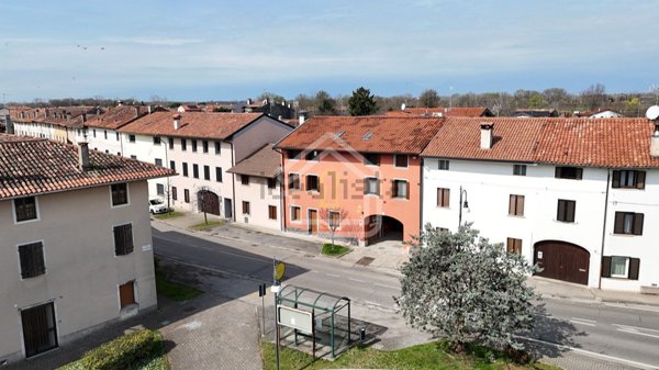 appartamento in vendita a Sedegliano in zona Gradisca