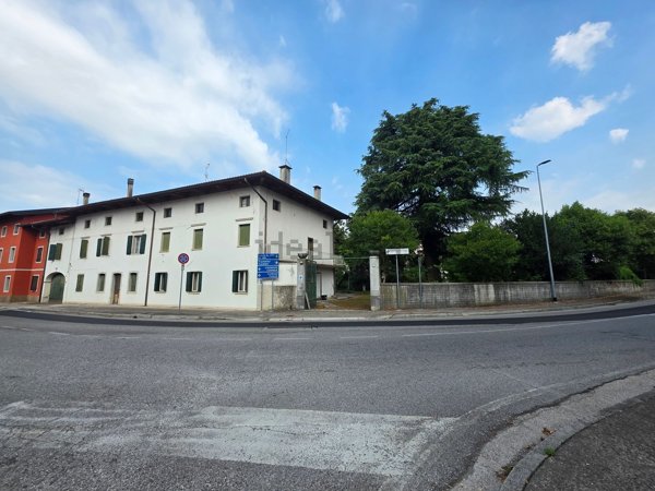 casa indipendente in vendita a Sedegliano