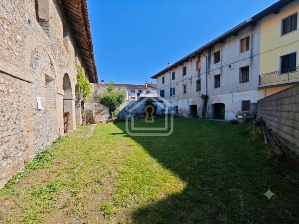 casa indipendente in vendita a Sedegliano in zona Gradisca