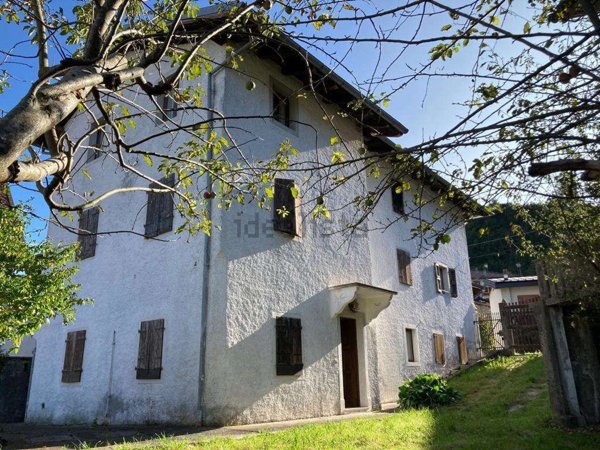 appartamento in vendita a Socchieve