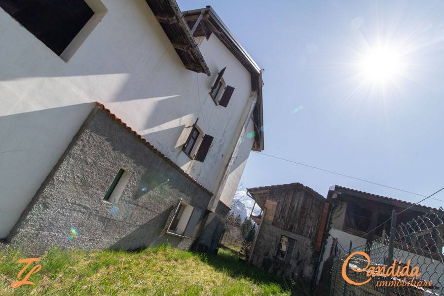 casa indipendente in vendita a Socchieve in zona Dilignìdis
