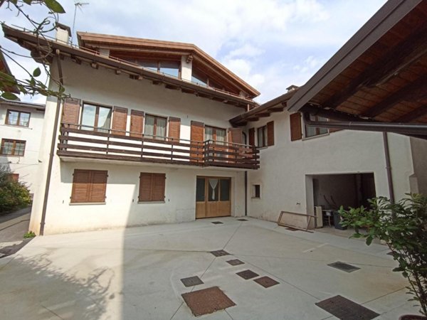 casa indipendente in vendita a Socchieve