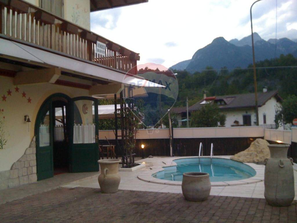 casa indipendente in vendita a Socchieve in zona Priuso