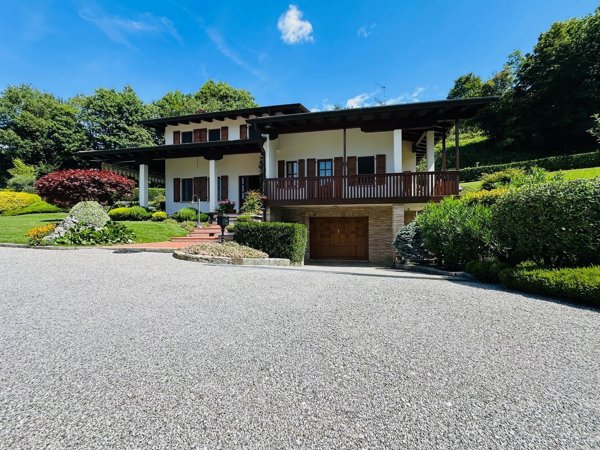 casa indipendente in vendita a Stregna