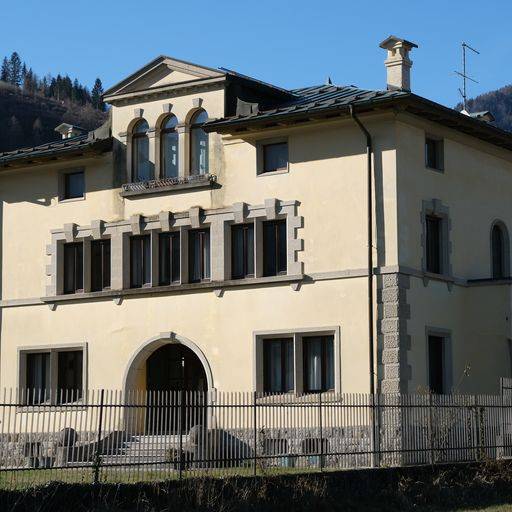 casa indipendente in vendita a Sutrio in zona Zoncolan