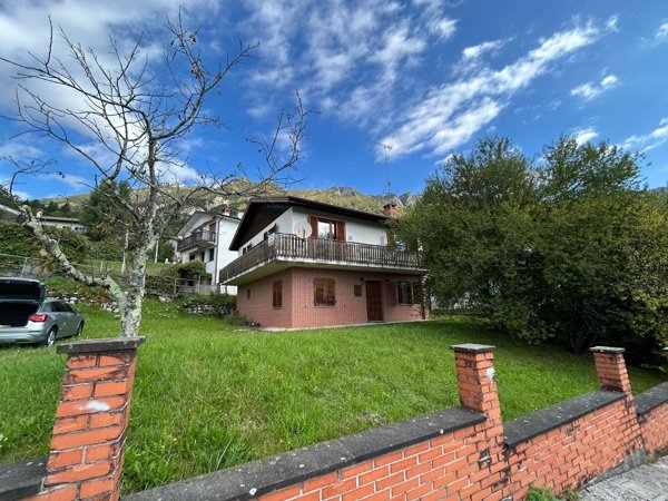 casa indipendente in vendita a Taipana