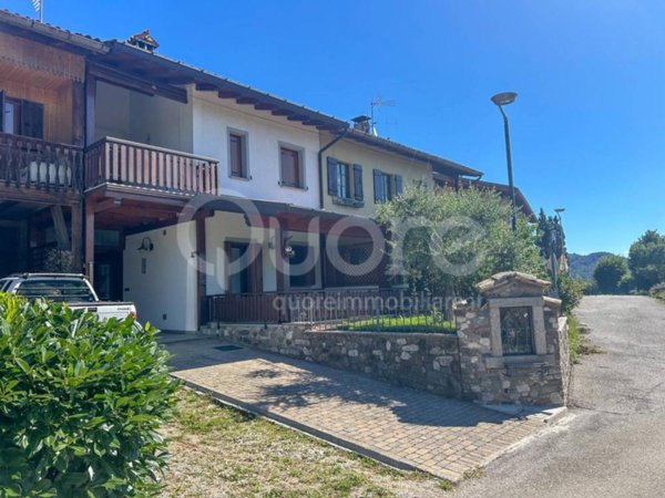 villetta a schiera in vendita a Taipana in zona Monteaperta