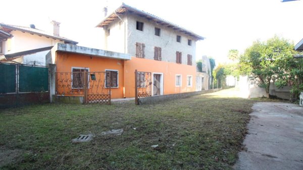 appartamento in vendita a Talmassons in zona Sant'Andrat