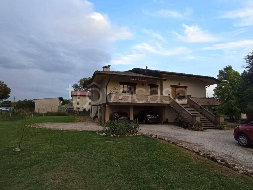 casa indipendente in vendita a Talmassons