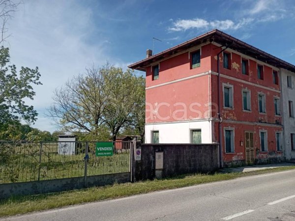 casa indipendente in vendita a Talmassons in zona Flambro