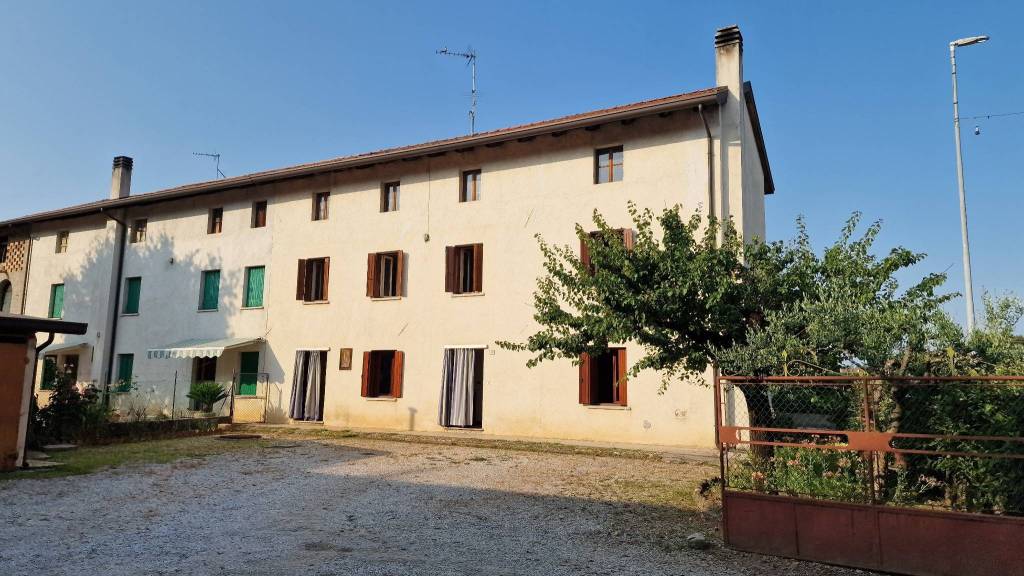 casa indipendente in vendita a Talmassons